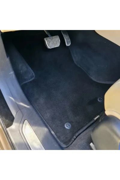 Covorase auto mocheta, Audi A8 Long (Mk2) D3 / 4E 2002-2009 sedan